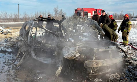 На Харківщині російський дрон влучив у автомобіль медиків: загинула жінка, є поранені