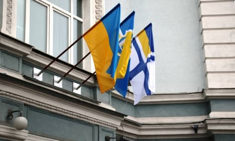 У Житомирі підняли прапор Військово-морських сил на підтримку полонених моряків