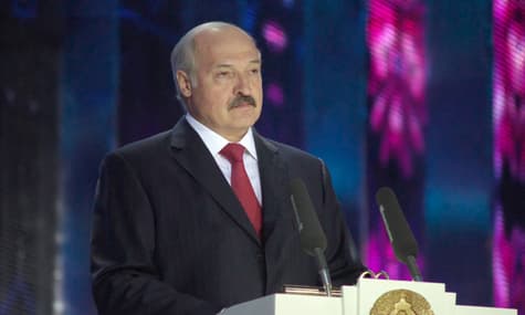 Лукашенко готовий «заради миру» включити Білорусь у конфлікт на Донбасі