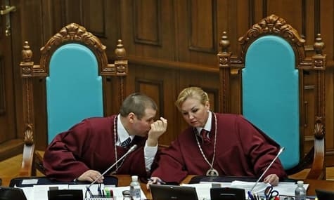 Судьи Конституционного суда обратились к Зеленскому: жалуются на давление и угрозы