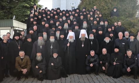 УПЦ МП просит не выселять ее из Киево-Печерской лавры, потому что там «молились, чтобы Зеленский стал президентом»