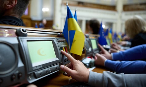 Рада дозволила на 45 днів бронювати працівників, які мають проблеми з військовими документами (ДОПОВНЕНО)