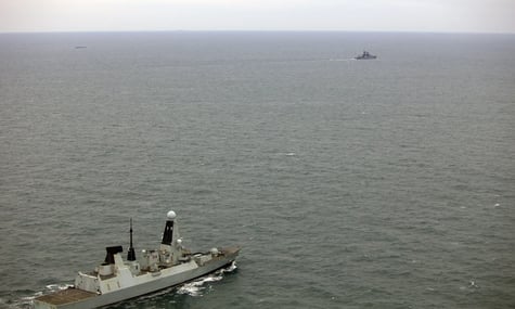 Британський есмінець відстежує російський військовий корабель «Віцеадмірал Кулаков»