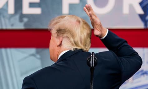 Трамп поскаржився на замалий напір води в душі. Тепер уряд США пропонує його збільшити