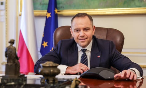 Навроцький продовжив допомогу українцям у Польщі, але востаннє