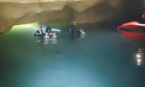 У Китаї зниклий дайвер п’ять днів пробув під водою. Він вижив завдяки повітряній кишені