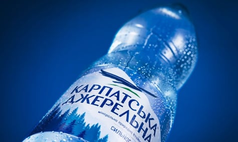 Антимонопольний комітет оштрафував на 9,4 млн грн виробника води «Карпатська джерельна», бо вона не з Карпат