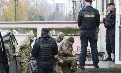 Питання політичне: як Росія фабрикує справи українських моряків