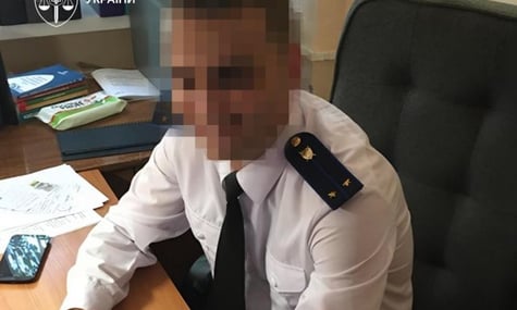 російський суддя, який незаконно засудив полоненого воїна «Азову» до 19 років.