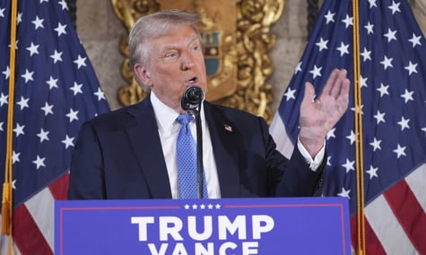 Трамп заявил о «небольшом прогрессе» в прекращении войны в Украине