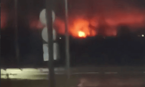 Дроны атаковали НПЗ в Ярославле. А в Твери беспилотник врезался в местную многоэтажку