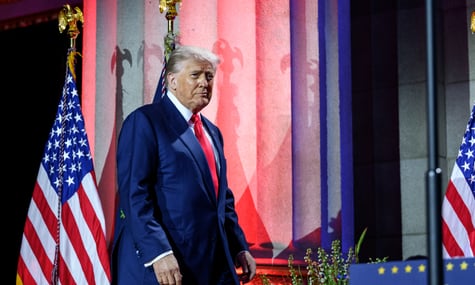 Трамп увів додаткові 25-відсоткові мита проти Індії за купівлю нафти у рф