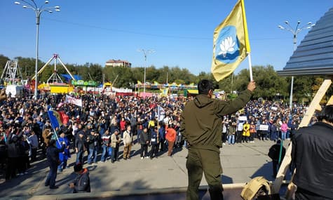 В столице Калмыкии вновь протестуют против назначения мэром экс-главаря боевиков «ДНР»