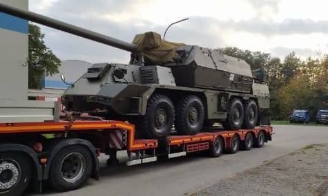 «Подарок путину». Словакия передала Украине новые гаубицы Zuzana-2