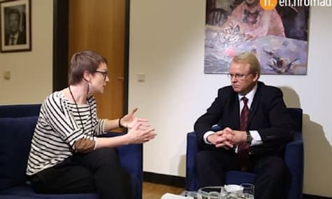 Ukraine Peace Deal Under Rising Pressure