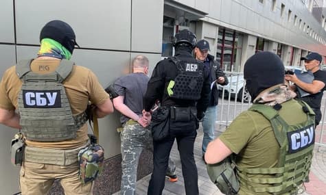 Правоохоронці затримали ексначальника управління СБУ в Криму: підозрюють в держзраді