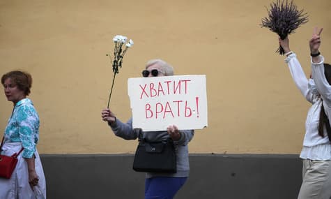 «Классная машина, завтра она сгорит»: белорусские журналисты об угрозах и освобождения