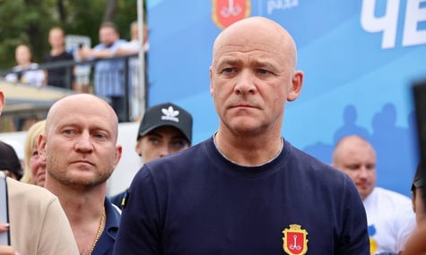 Insider: Закордонний паспорт рф Труханова, який показала СБУ, є підробкою