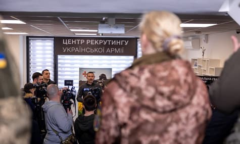 В Україні відкрився третій центр рекрутингу до ЗСУ. Тепер він є у Дніпрі