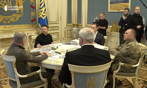 россияне хотят наращивать БпЛА и артиллерию. На наращивание ракет уже нет возможностей — Зеленский