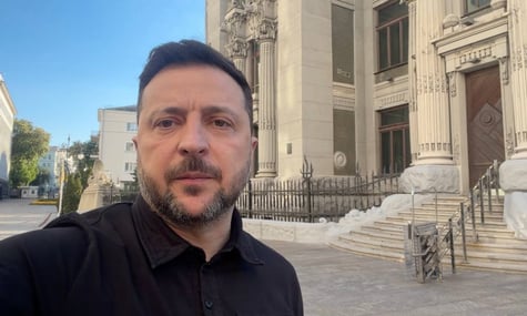 «На фронті не було тиші». Зеленський заявив, що росія не має наміру завершити війну