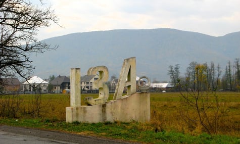 На Закарпатті селяни перекрили дорогу, бо невдоволені карантином через спалах гепатиту А