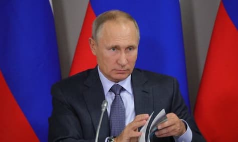 Путін підписав закон, який спрощує українцям отримання дозволу на проживання в Росії