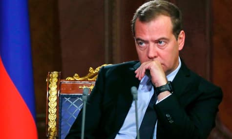 медведєв погрожує передати російську зброю КНДР, якщо Південна Корея допоможе Україні