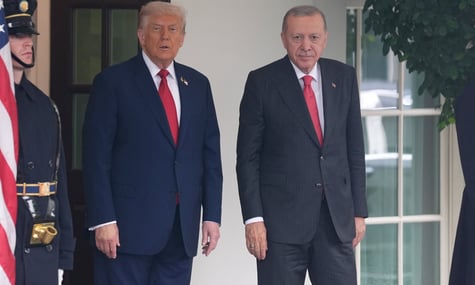 Трамп сказав Ердогану, що хоче, аби Туреччина припинила купувати російську нафту