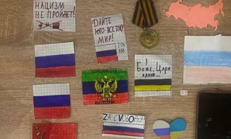 Харьковской школьнице, которая расклеивала российскую символику, хотят запретить пользоваться соцсетями