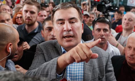 Баригам приготуватися: як Саакашвілі повертається в українську політику