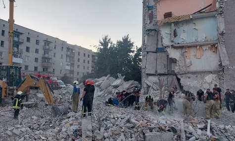 Ракетний удар по Часовому Яру: кількість загиблих зросла до 47. Розбір завалів триває (ОНОВЛЕНО)