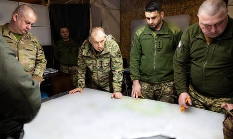 Украина применяет тактику активной обороны: в течение месяца восстановили 115 позиций — Сырский
