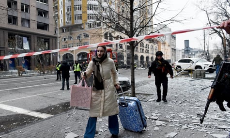 Кличко закликав киян зробити запас продуктів та ліків, або виїхати з міста: ситуація може погіршитися
