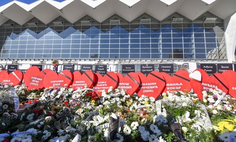 У Сербії десятки тисяч людей вшанували пам’ять загиблих у Новому Саді