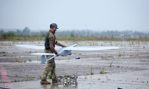 Прибуття в Україну дронів-розвідників та загострення в Нагірному Карабаху: головне за день 3 серпня