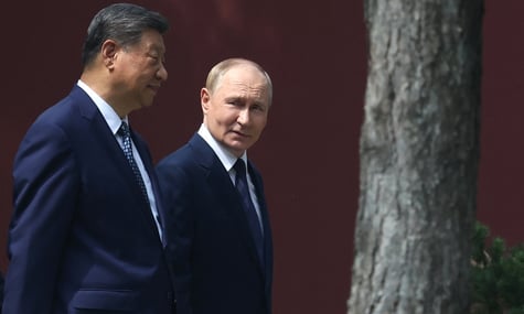 Очільник Китаю Сі Цзіньпін та глава росії володимир путін Очільник Китаю Сі Цзіньпін та глава росії володимир путін