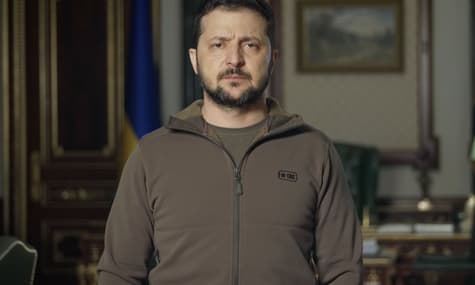 Зеленський: З Криму почалась міграція найбільш далекоглядних щурів росії