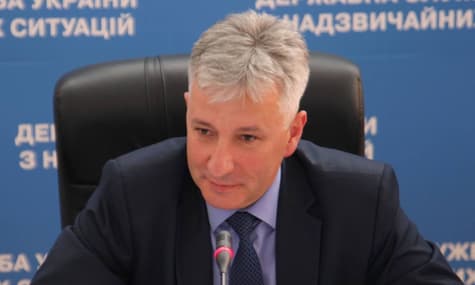 Правительство уволило главу ГСЧС Чечоткина. Его должность временно занял руководитель одного из областных управлений