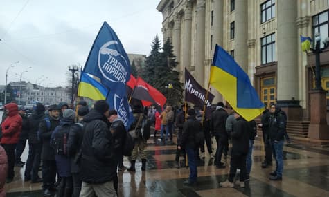 У Харкові зібралась акції проти можливого обміну обвинувачених у теракті біля Палацу спорту