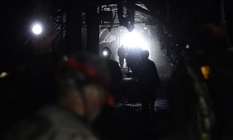 Внаслідок обвалу на шахті у Торецьку загинув гірник, ще один потрапив до лікарні