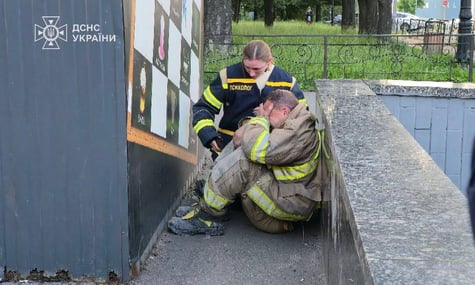 У Києві загинули рятувальники, які ліквідовували наслідки російського удару