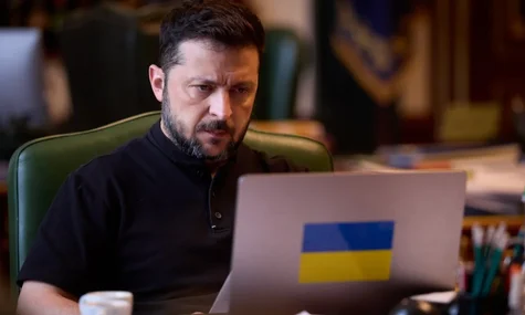 Білий дім може запросити Зеленського на Аляску, де зустрічатимуться Трамп і путін — NBC News