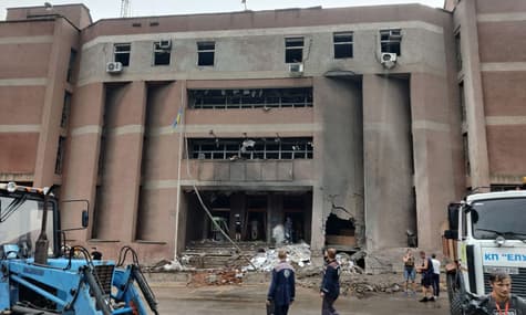 Обстріл університету в Миколаєві та понад 5 ракет із Бєлгорода: ситуація у регіонах зранку 17 серпня