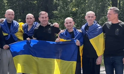 В Украину вернули добровольца «Ангелов Тайры», попавшего в плен с самой Тайрой. Кроме него, вернулись шесть гражданских