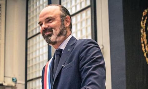 Офіційно: експрем’єр Франції став мером міста, яке до цього очолював сім років