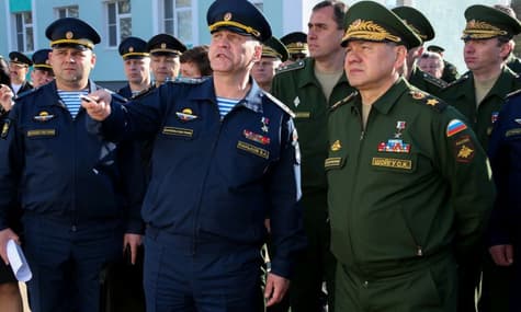 Удерживал пленных в подвале аэропорта в Гостомеле: будут судить генерал-майора рф