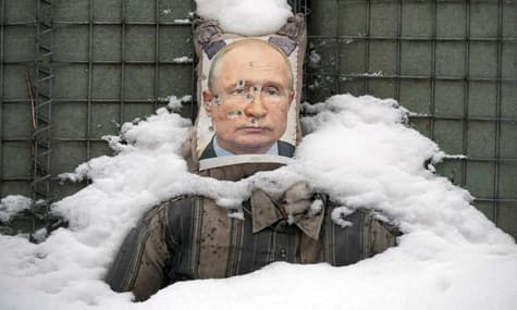 Паниковать или сохранять спокойствие? Главное о последних событиях, связанных с российской угрозой