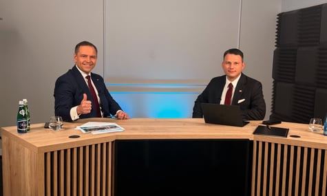 Ультраправий кандидат у президенти Польщі нагадав переможцю виборів Навроцькому про його антиукраїнські обіцянки