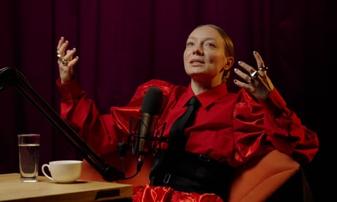 «Я своїм голосом розкривала куліси». LELÉKA про «Євробачення», депресію, соцмережі й німців